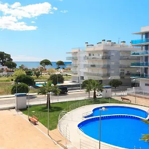 Elise Sun Cambrils